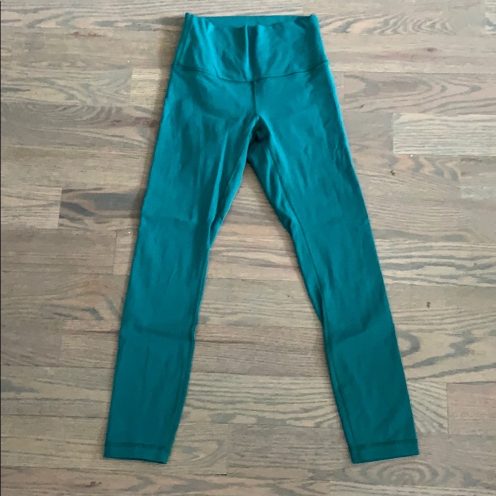 Lululemon Wunder Unders leggings